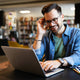 Hvordan integrere digitale kurs i bedriftens HMS-strategi